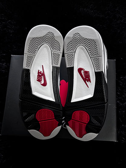 JORDAN 4 – WHITE CEMENT