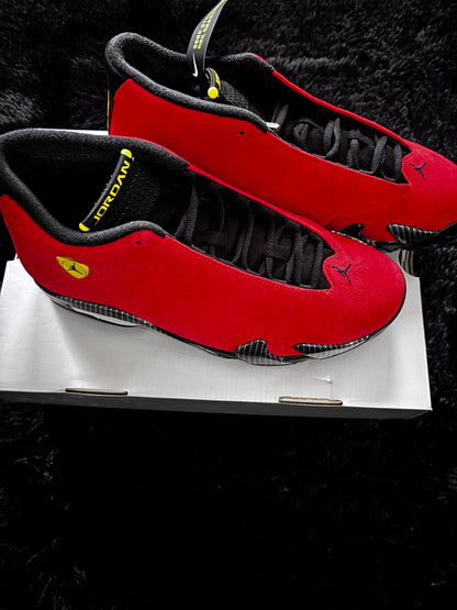 JORDAN 14 – FERRARI