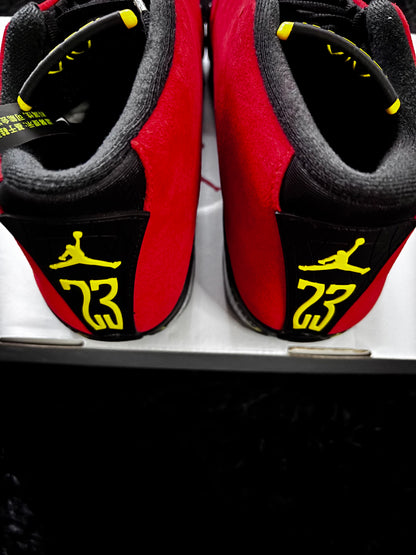 JORDAN 14 – FERRARI